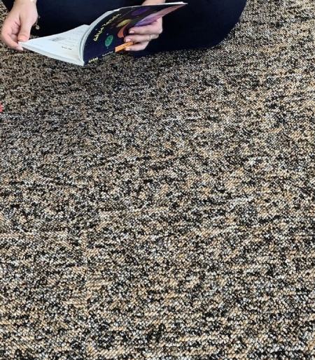 کد 9875 طرح شبنم پالاز موکت